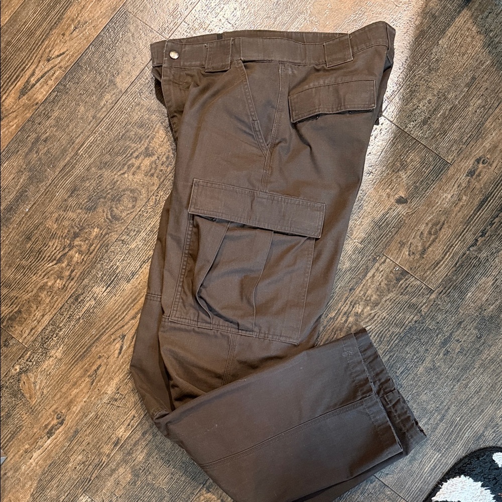 511 Men's Brown Cargo Pants